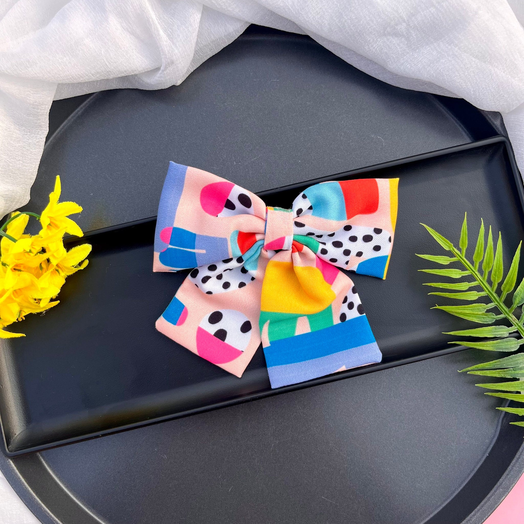 Printed Chic Hairbow image 0