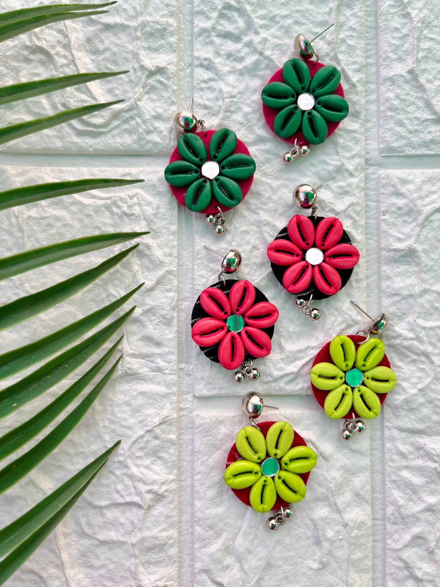 Round Shell Earrings image 0