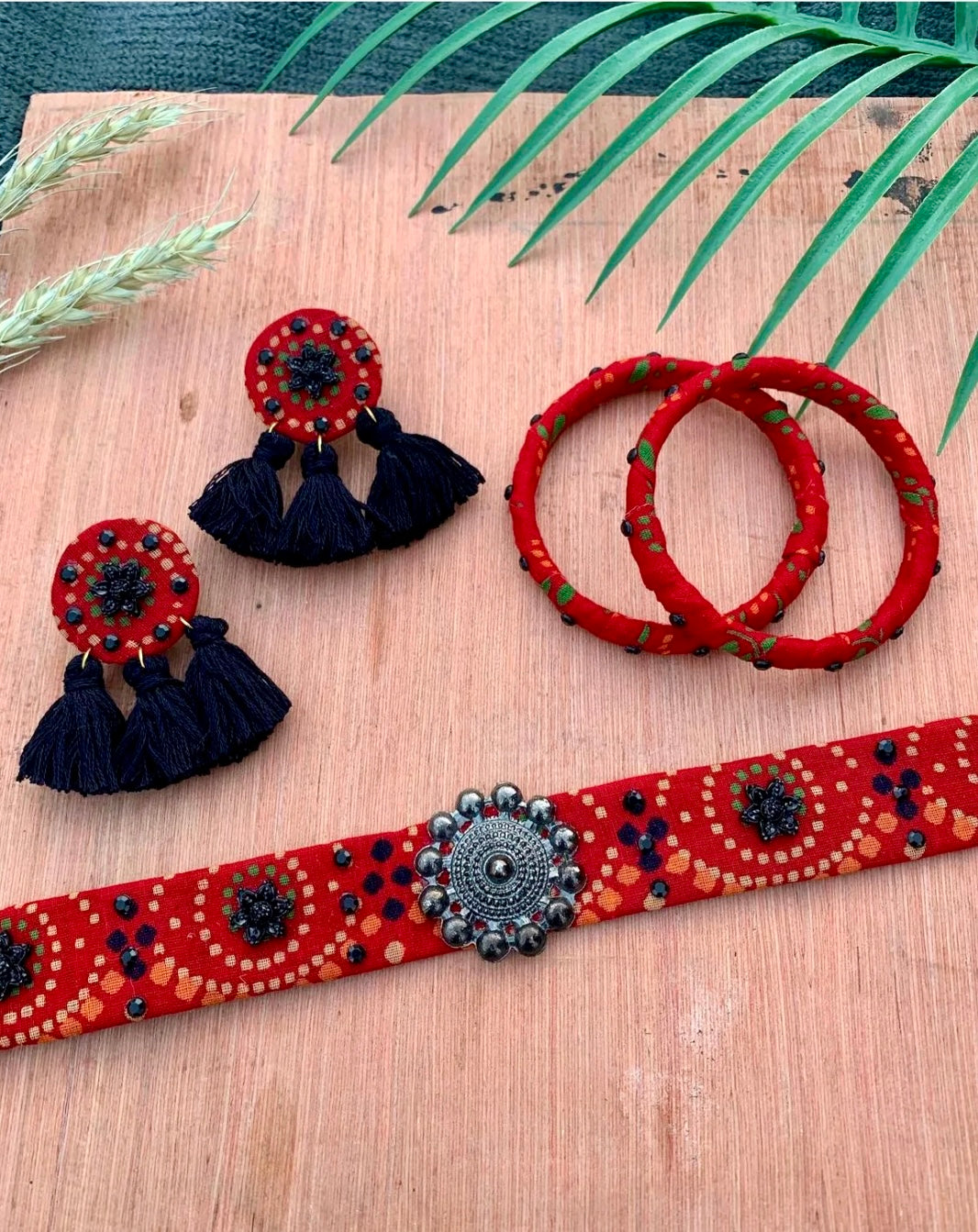 Red & Black Choker Set