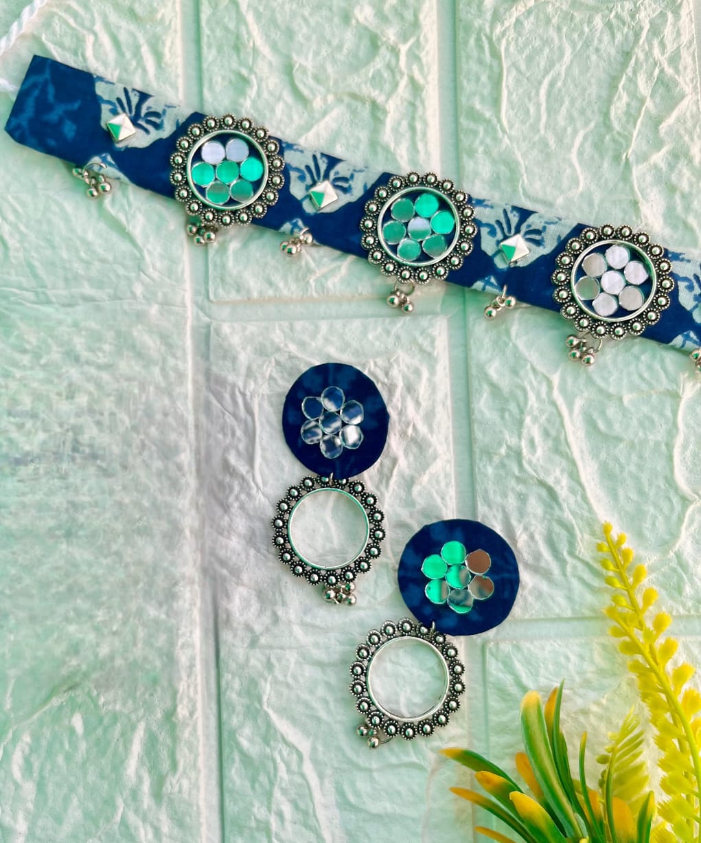 Indigo Mirror Choker With Earrings image 0