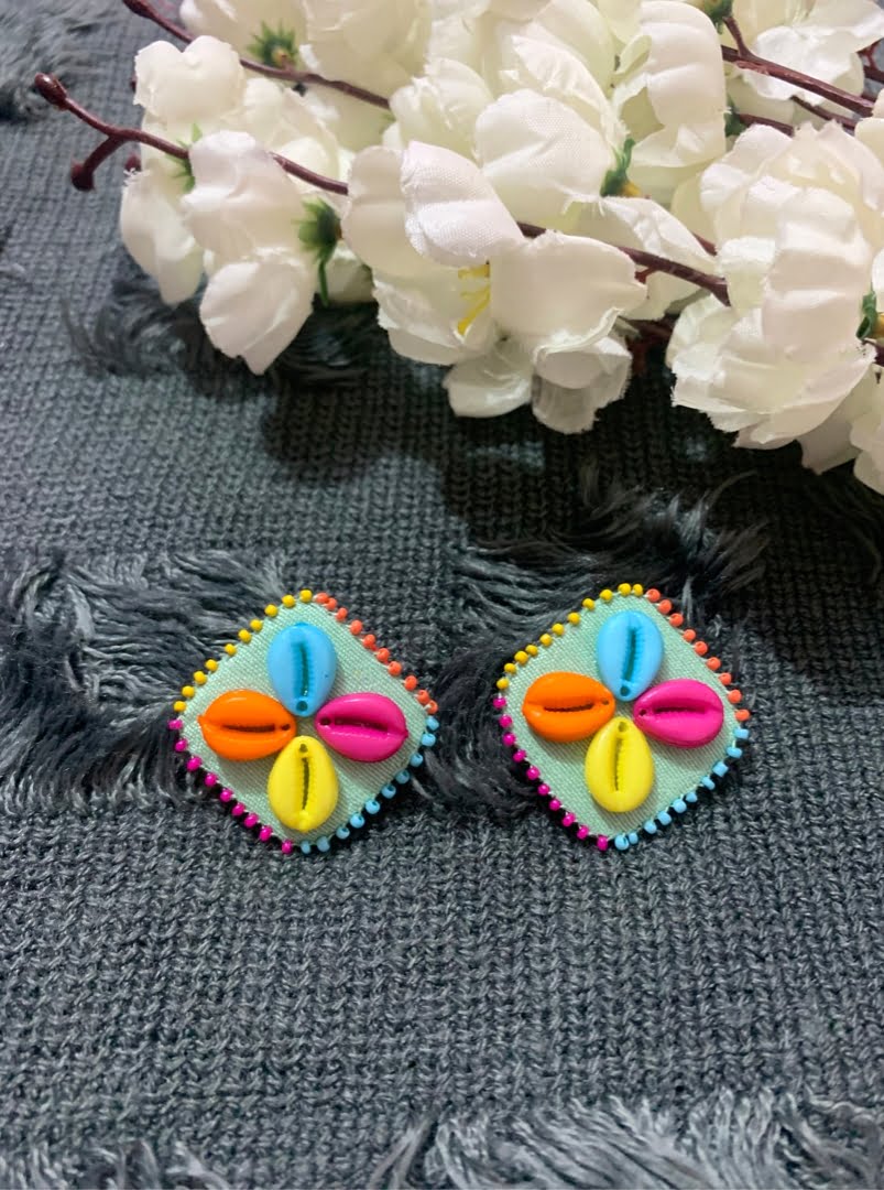 Shell Beaded Studs & Ring image 1