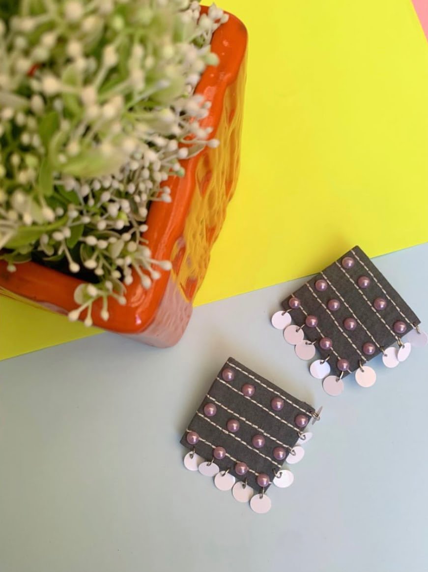 Grey Sequin Earrings image 0