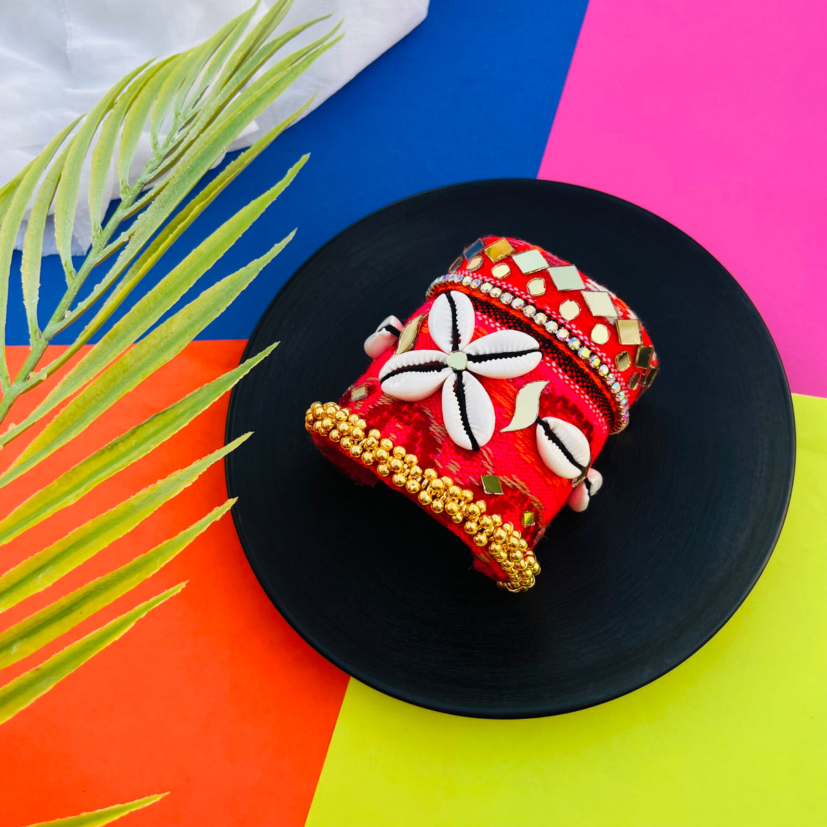 Shagun Shell Handcuff
