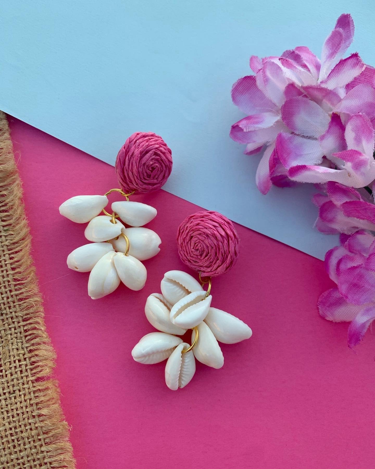 Cute Shell Hangings image 1