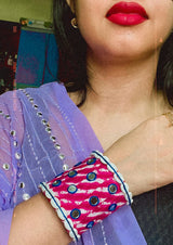 Leheriya Mirror Handcuff image 2