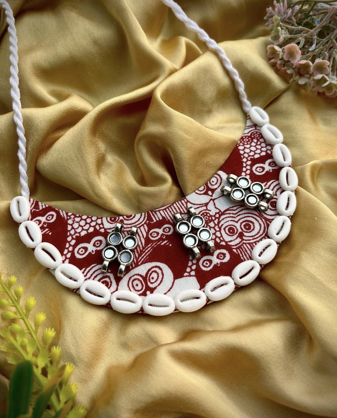 Maroon Owl Print Collar Neckpiece image 0