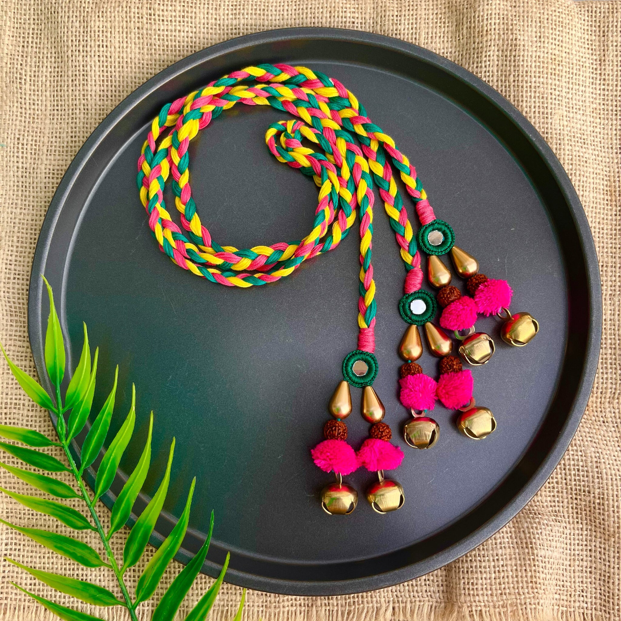 Gul Rang Paranda image 0