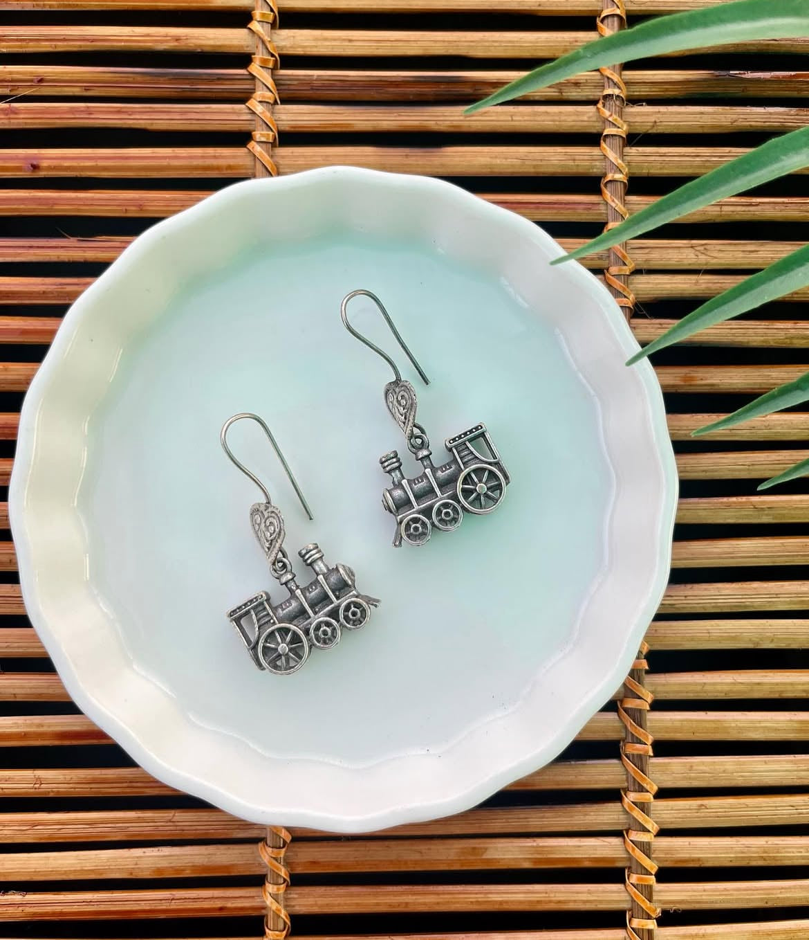 Cute Engine Earrings | Fashion Diaries