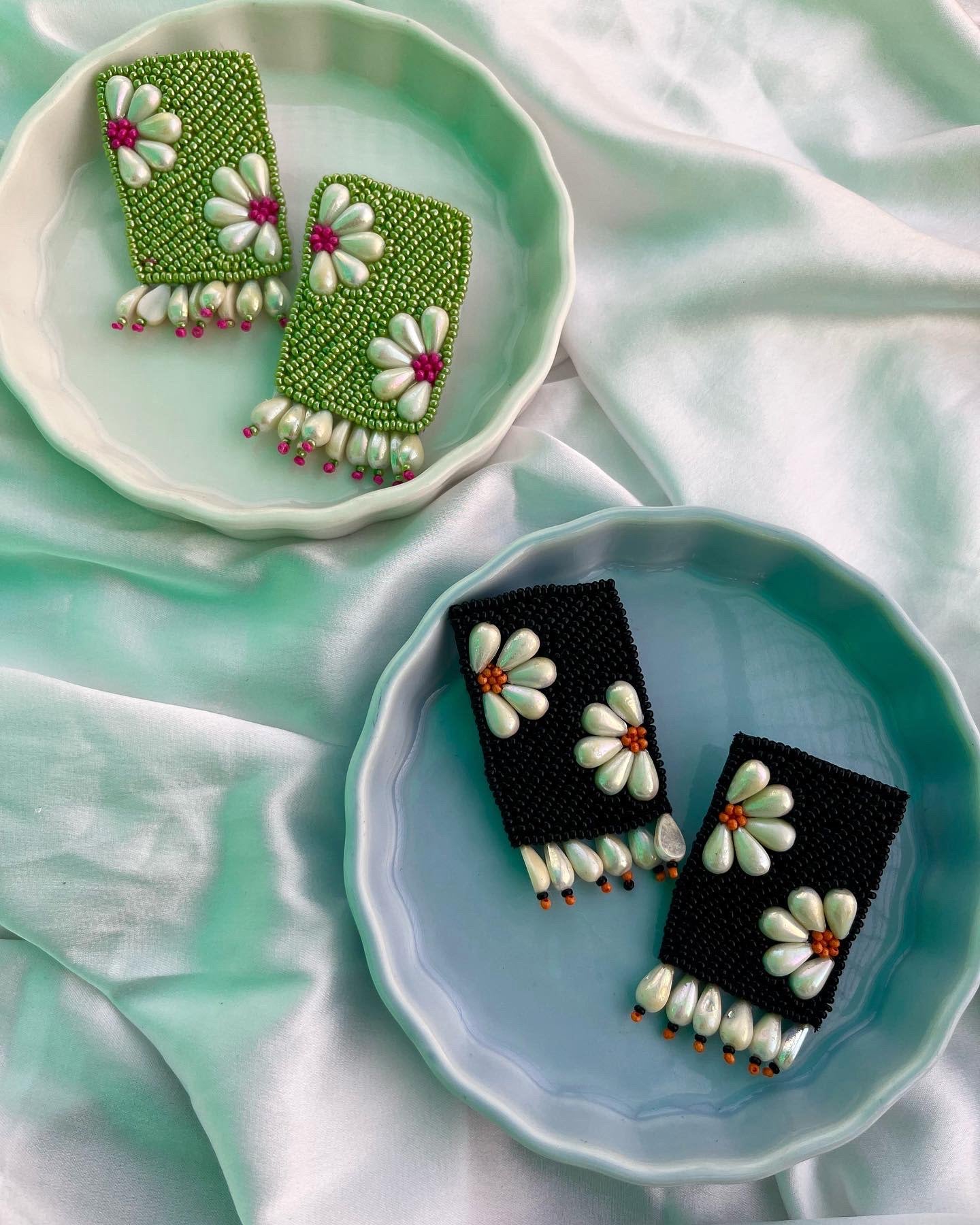 Rectangle Daisy Earrings- Medium image 0