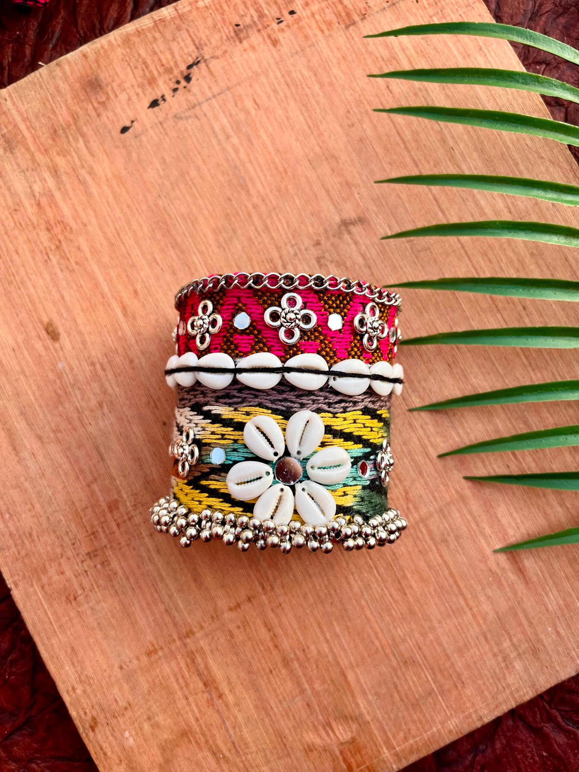 Festive Embellished Handcuff image 0