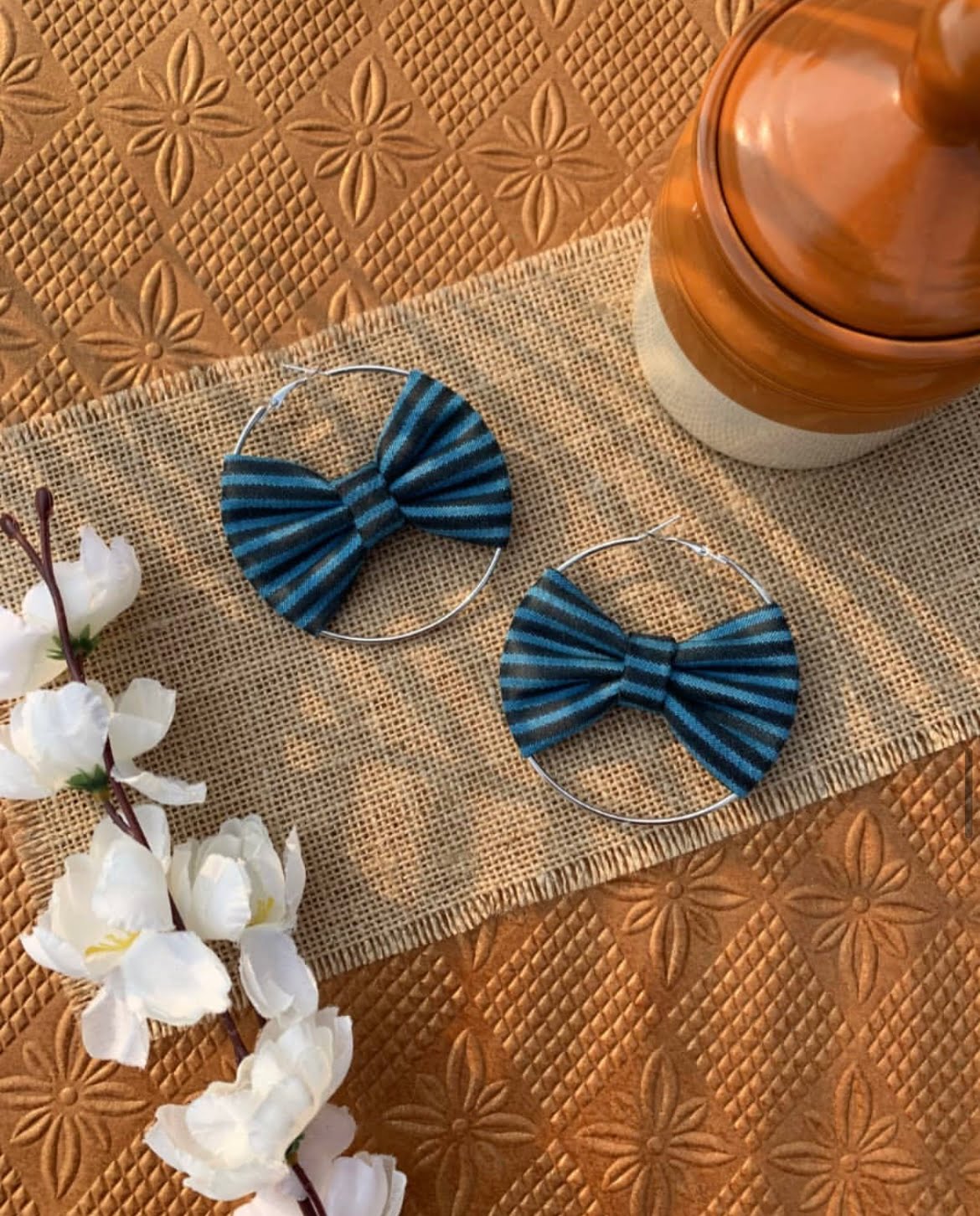 Quirky Printed Bow Hoops-l image 1