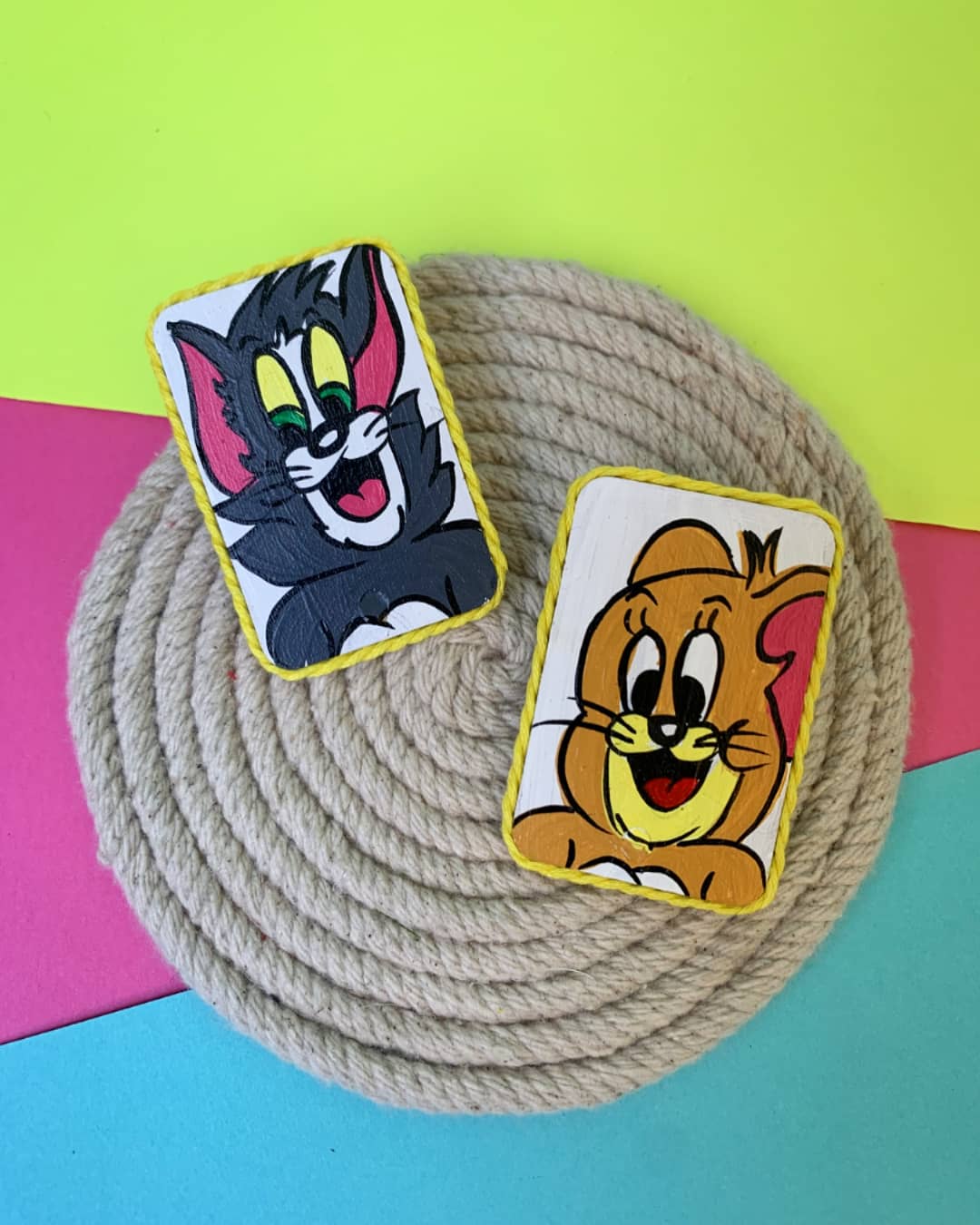 Tom N Jerry Studs image 0