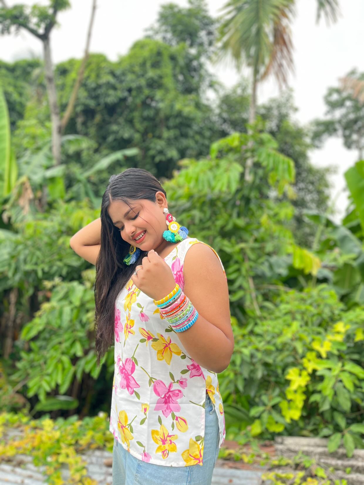 Rangrez Earrings & Rangrez Bangles Combo image 4