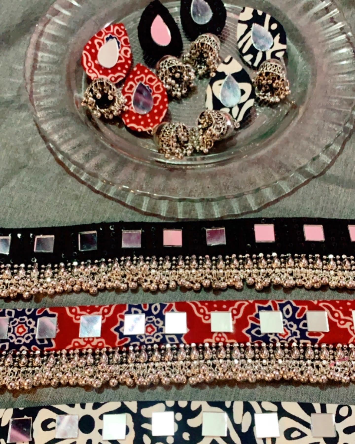 Oxidized Mirror Choker Set image 2