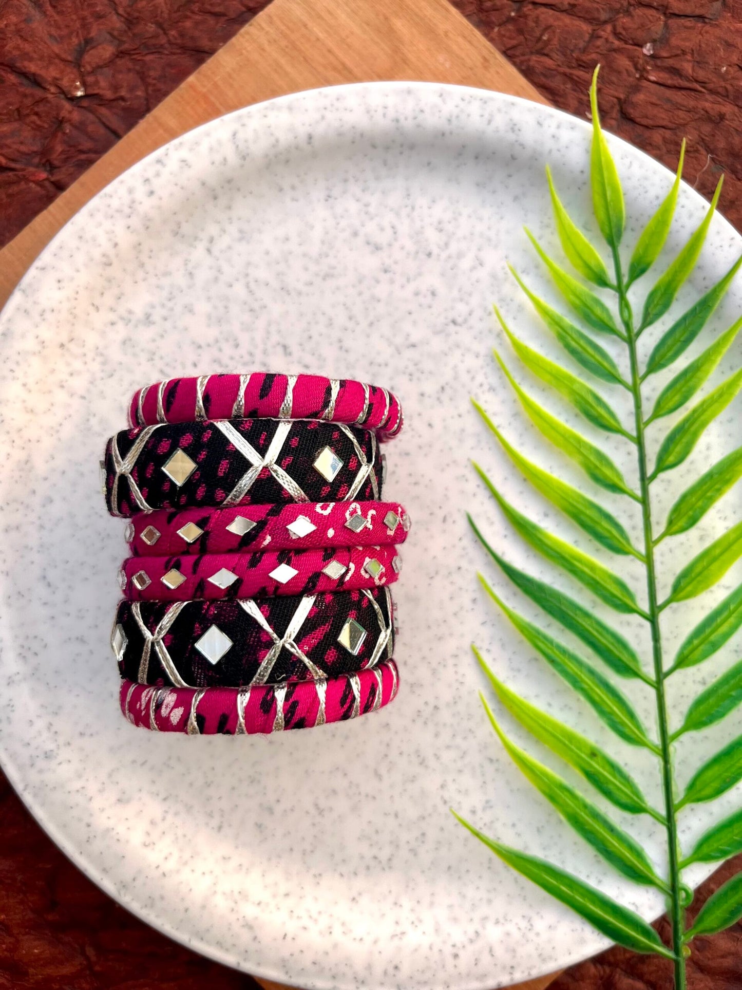 || फलक || image 0