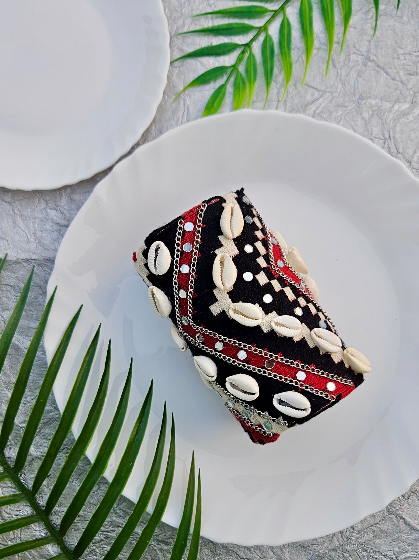 Festive Flicker Statement Handcuffs