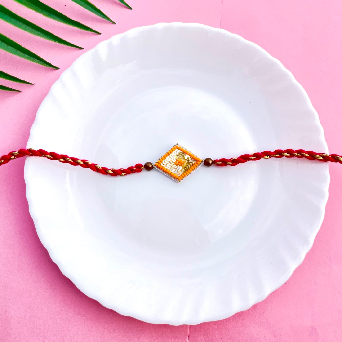 Thread Aura Rakhis image 4