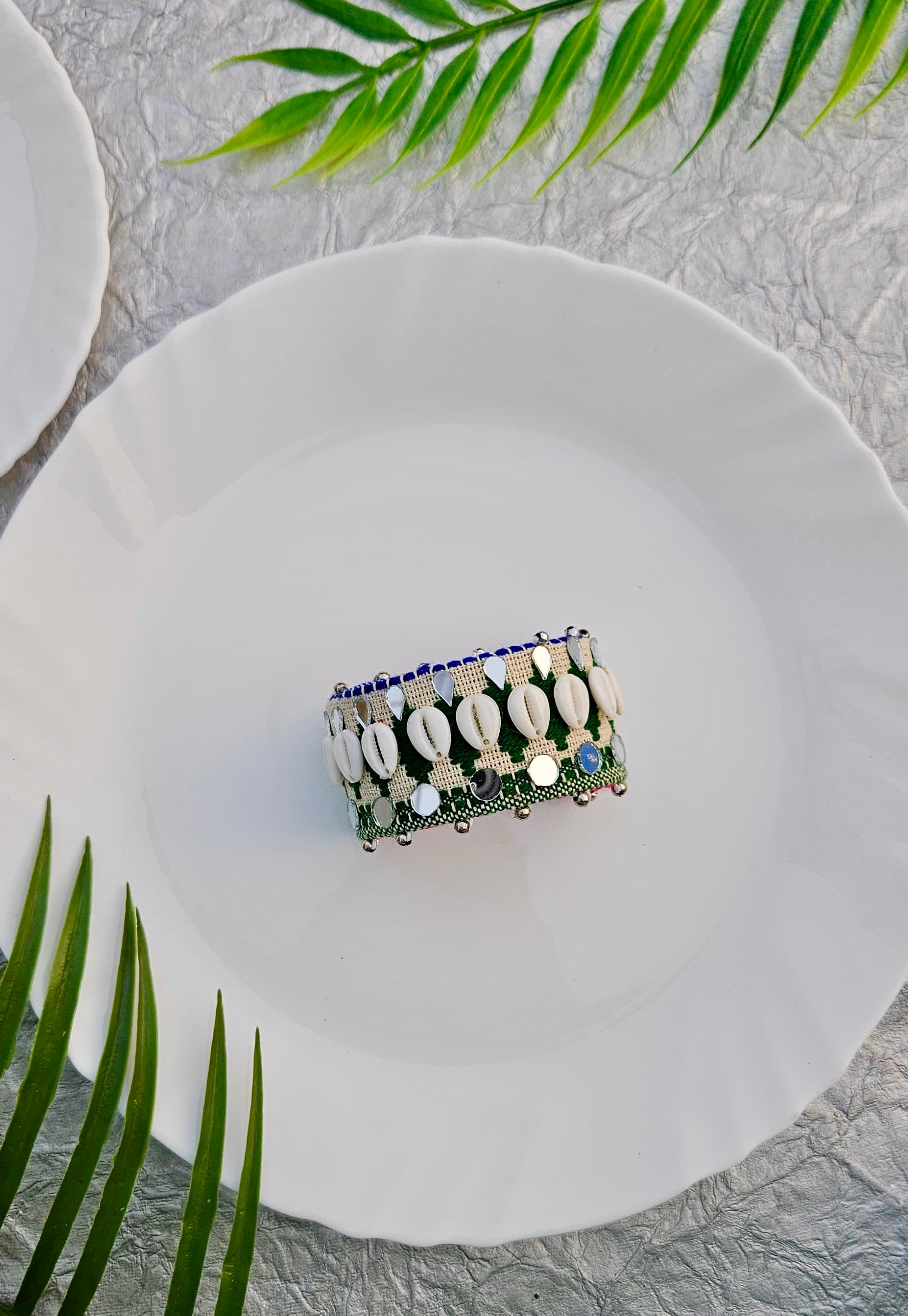 Festive Vibe Handcuffs