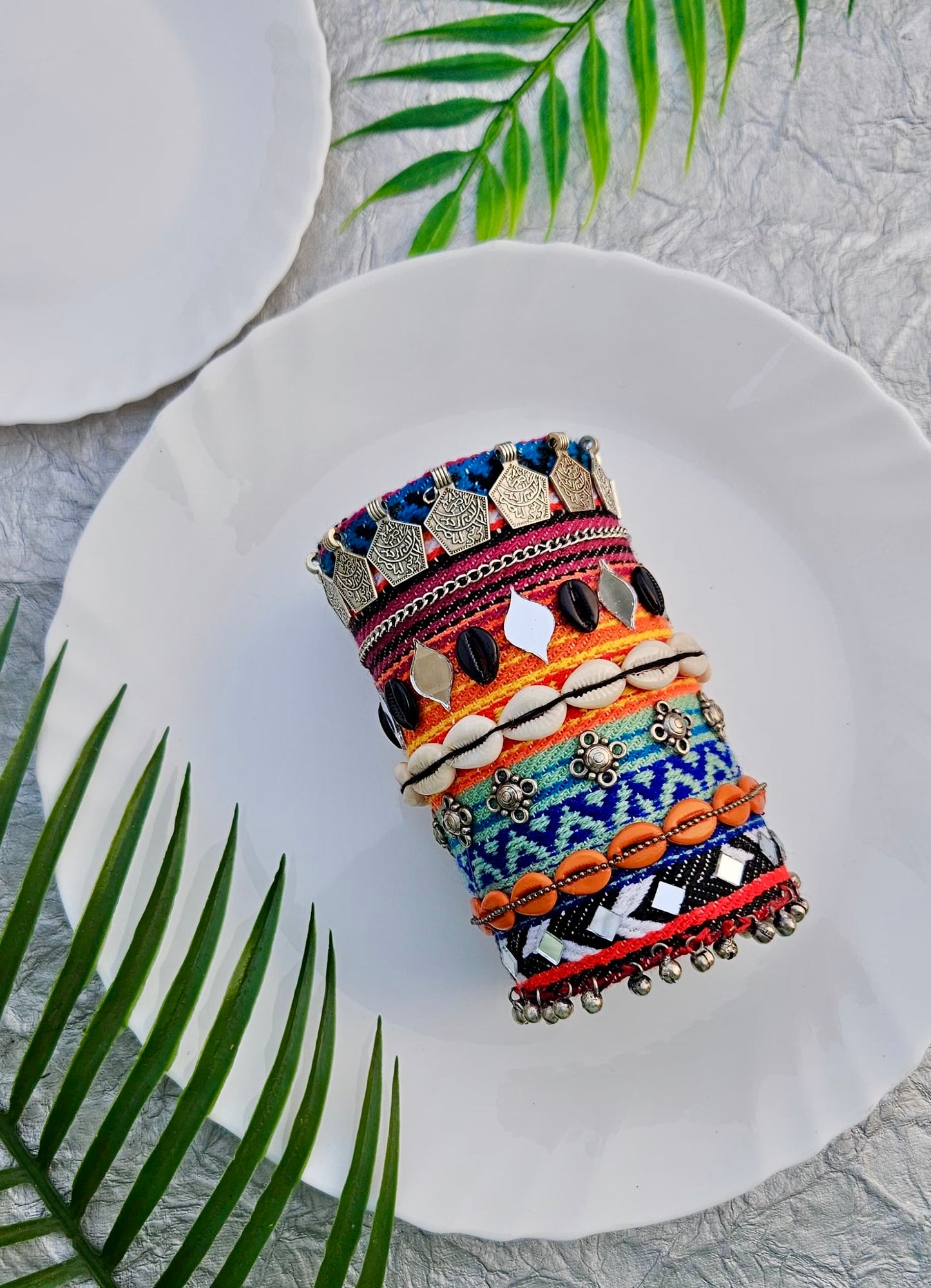 Festive Flicker Statement Handcuffs