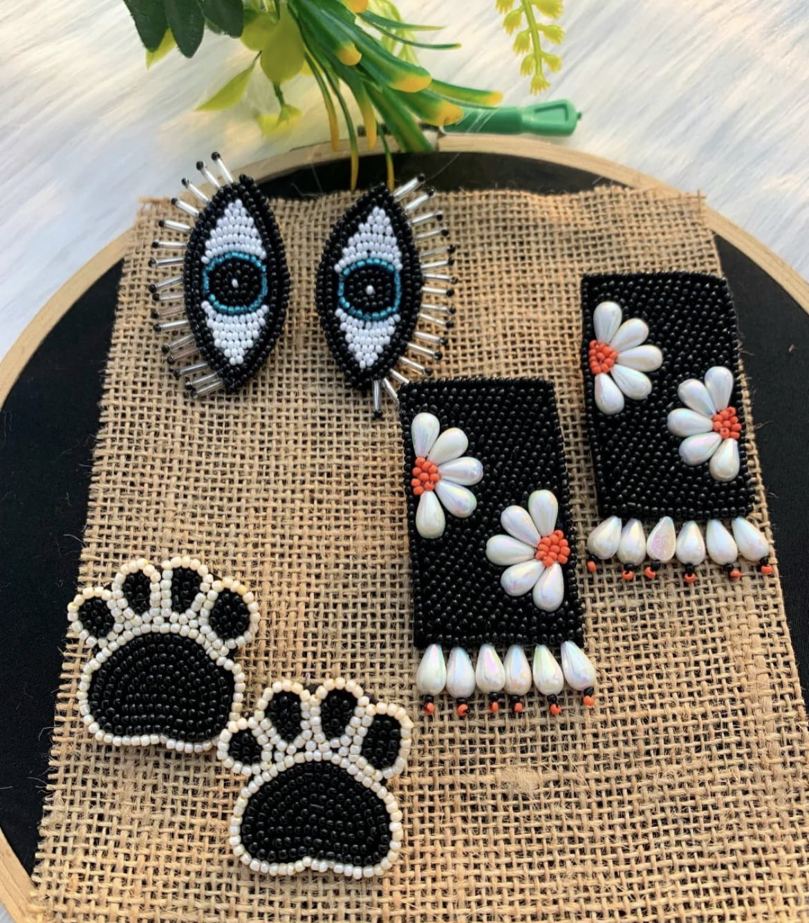 Beaded Combo Style - IV image 0