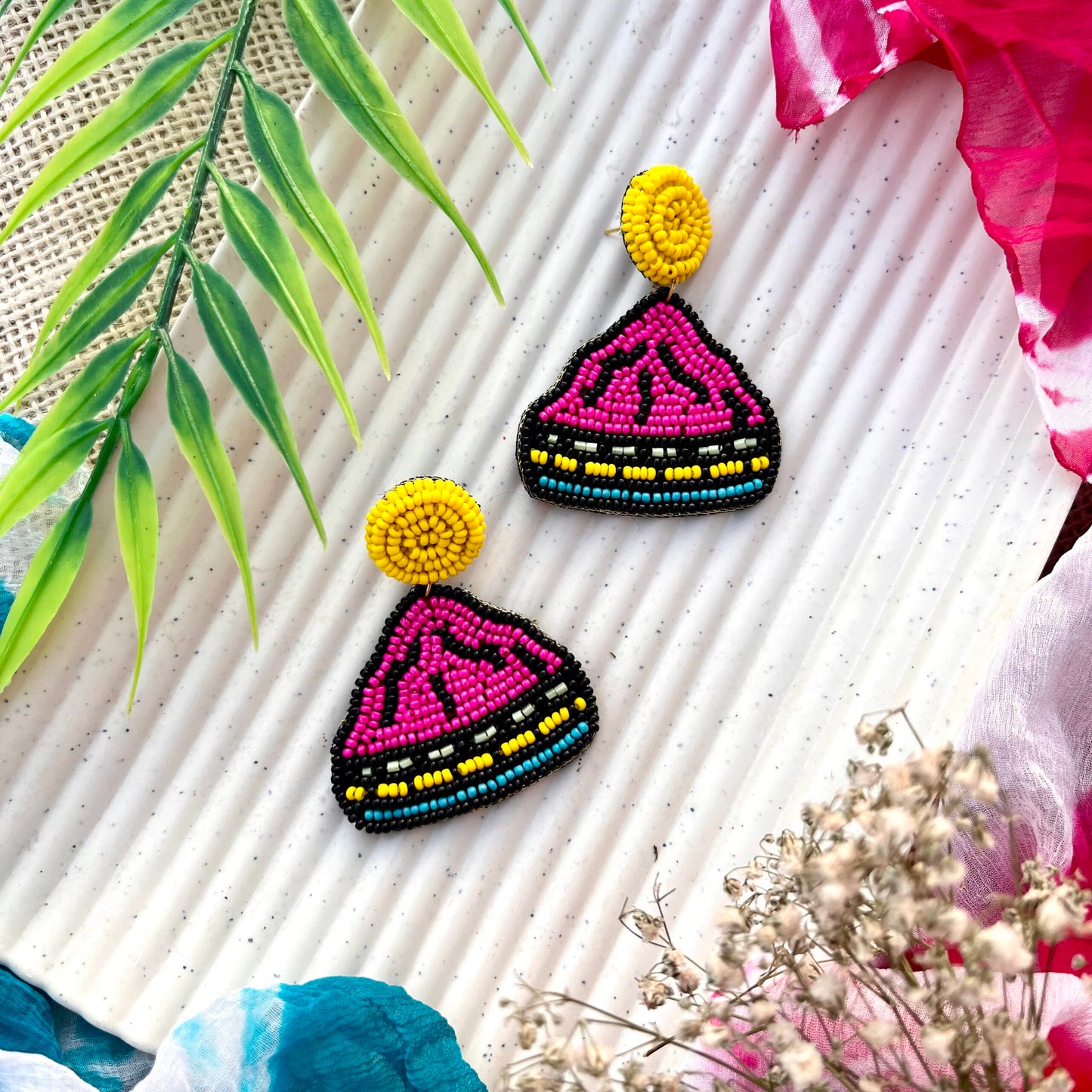 Gulaal Glow Earrings image 0