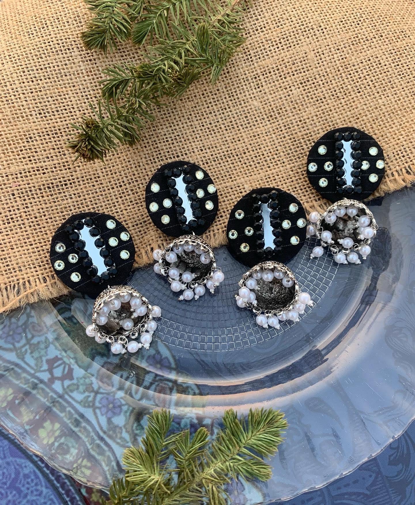 Black Mirror Jhumkas image 0