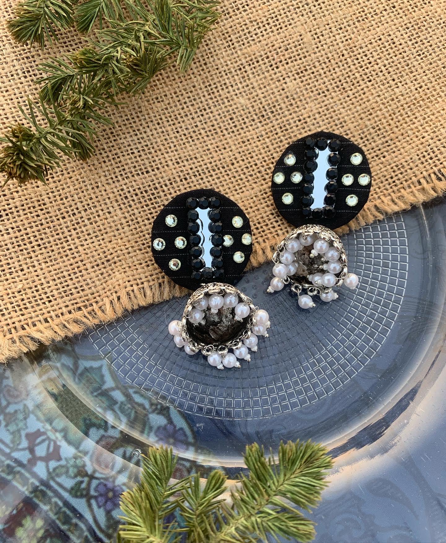 Black Mirror Jhumkas image 1