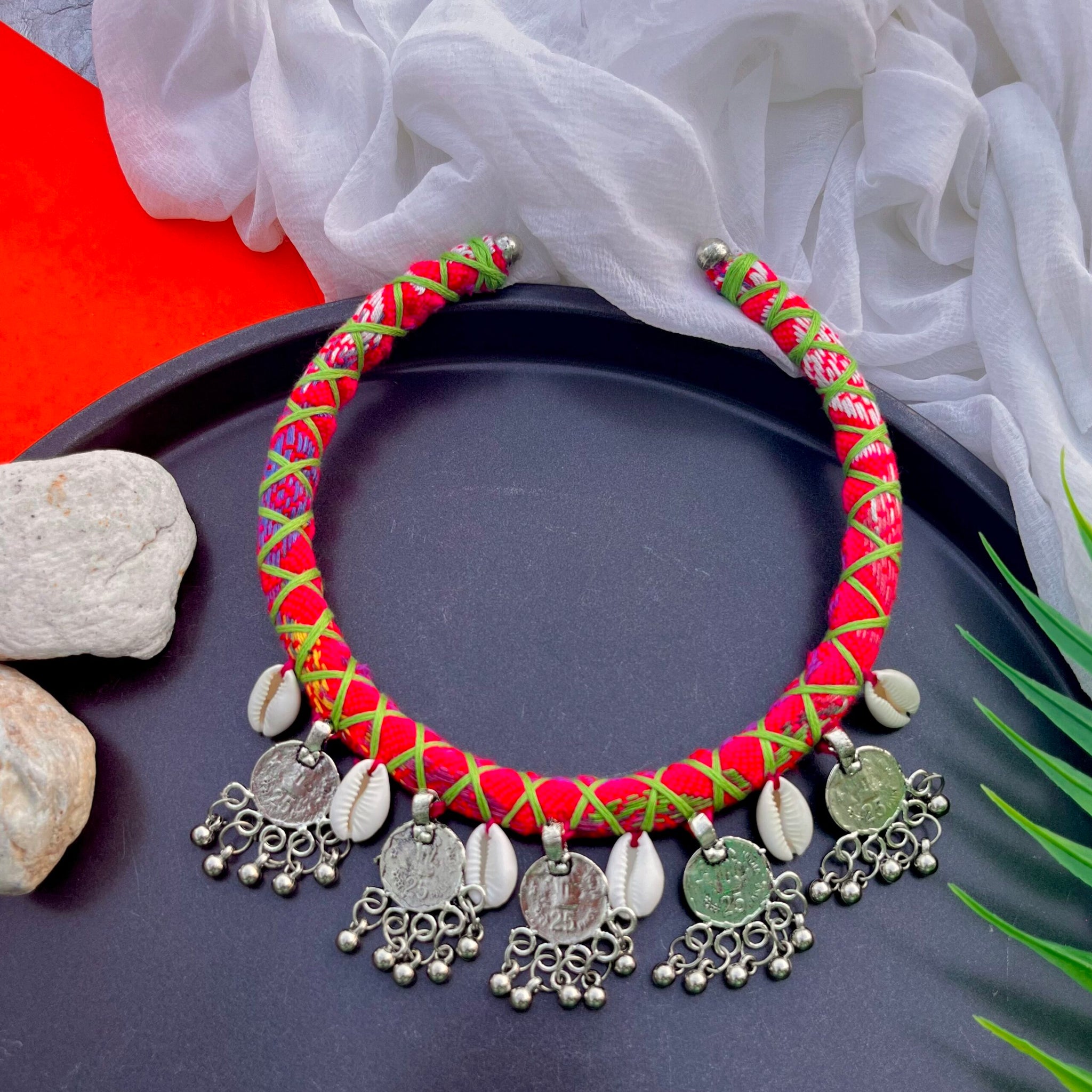 Nomad Luxe Hasli image 0