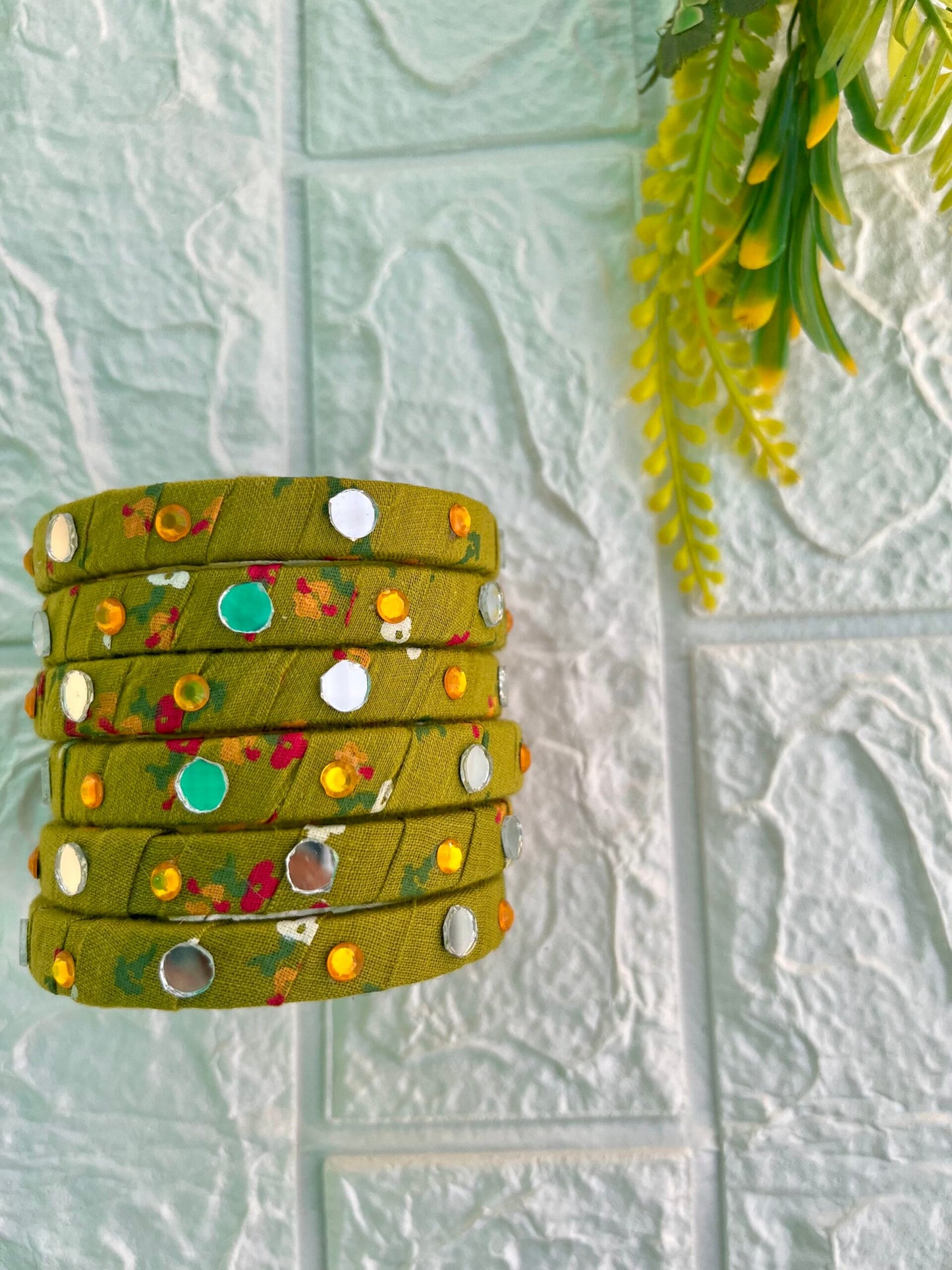 Printed Mirror Bangles Set image 4