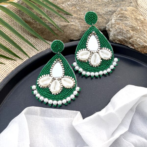 Desi Dangles-Drop