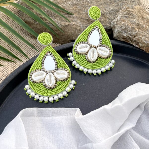 Desi Dangles-Drop