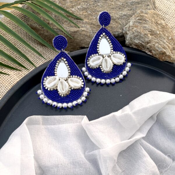 Desi Dangles-Drop