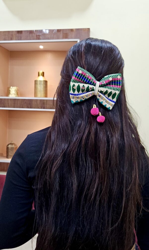 Dandiya Dazzle Bows- Green